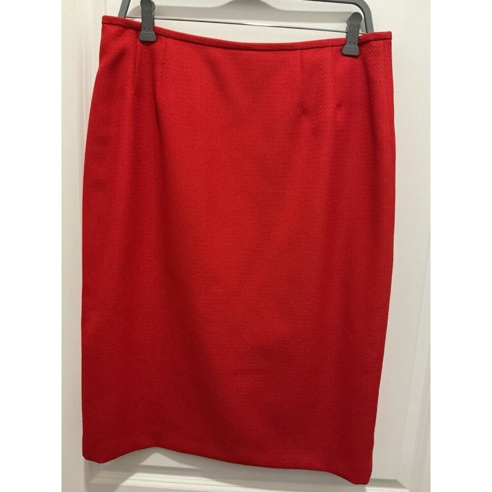 Suit Studio Skirt Set Size 12 Red Jacquard 4 Button Jacket NWT - Picture 6 of 16